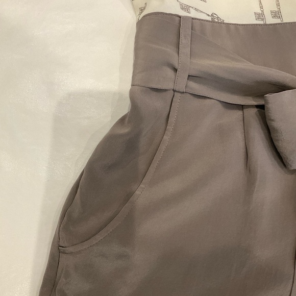 Ted Baker Romper Printed Keys Bow Neck Belted Waist Pockets Side Zipper Size 4 - Picture 9 of 16